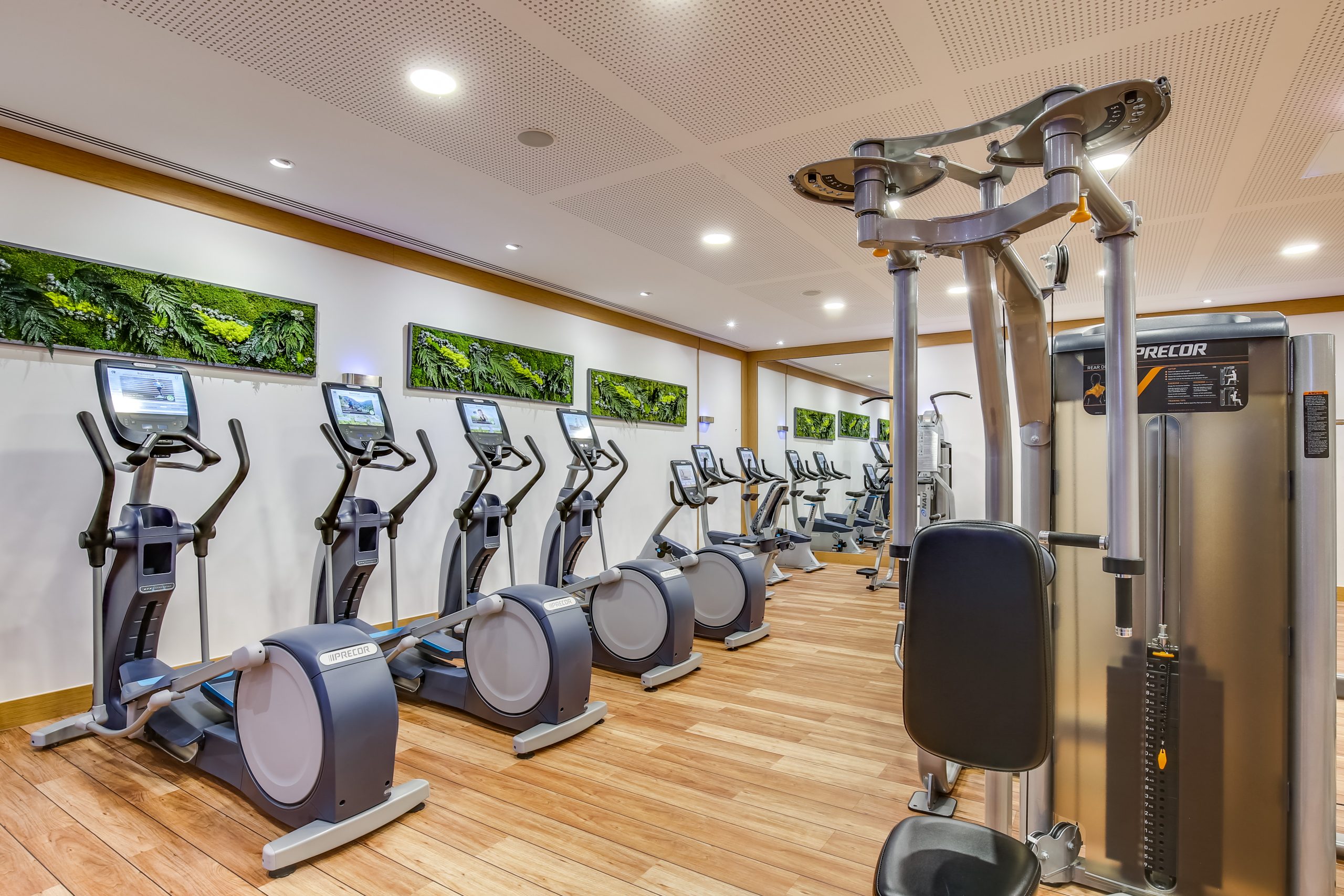 MEERO_05_24052018-scaled